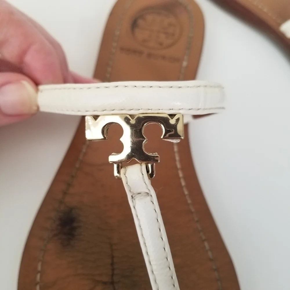 Tory Burch White Half Moon T Logo Leather Thong Flat Sandals Size 6